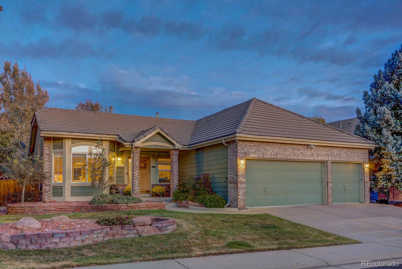 RARE RANCH! 3 car garage and cul de sac location in the heart of Highlands Ranch!