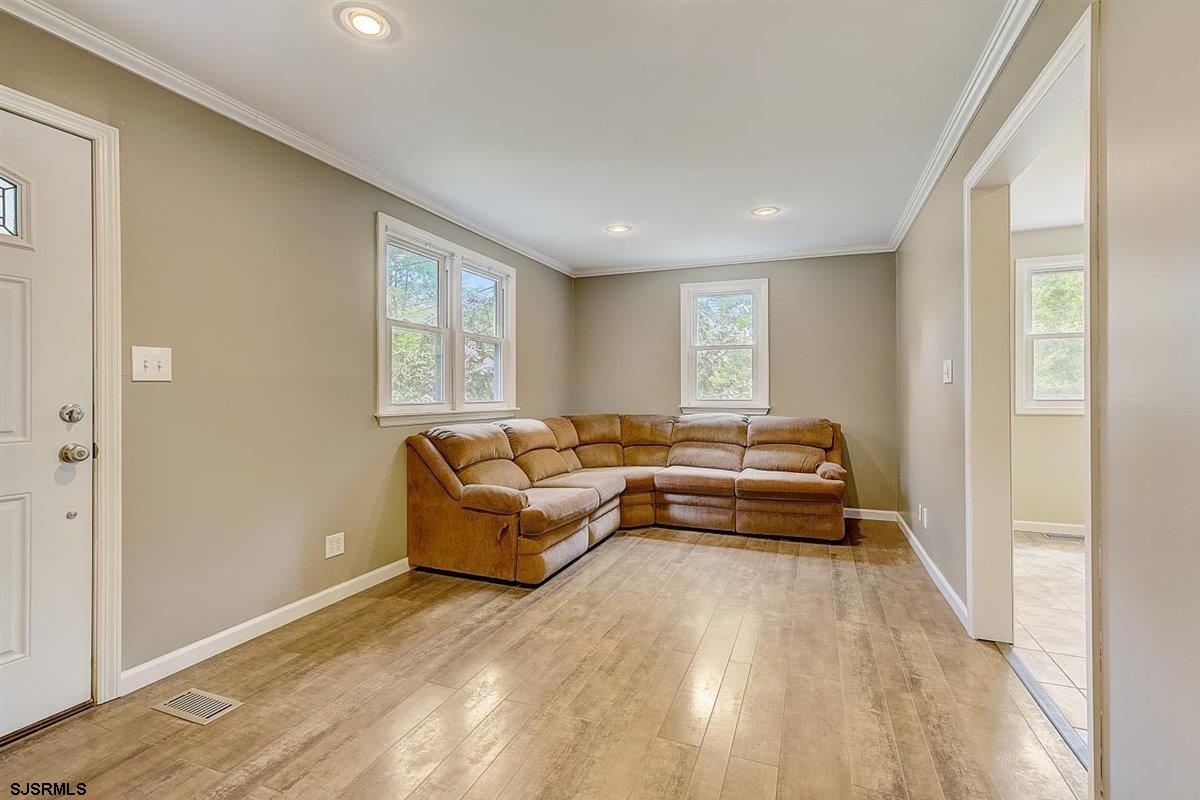 114 Colin Road Williamstown, NJ 08094 - Photo 5 of 25