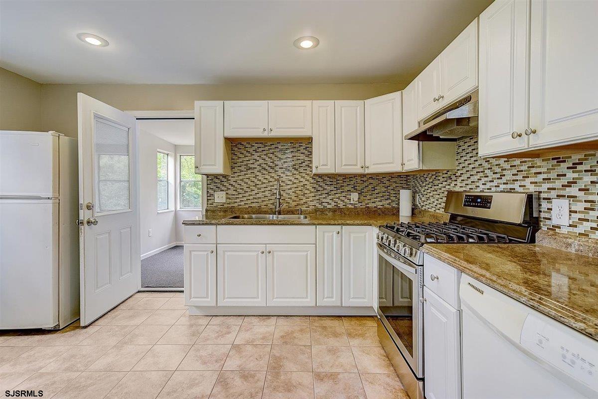 114 Colin Road Williamstown, NJ 08094 - Photo 7 of 25