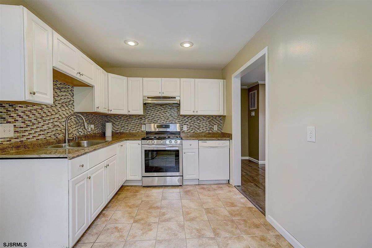 114 Colin Road Williamstown, NJ 08094 - Photo 8 of 25