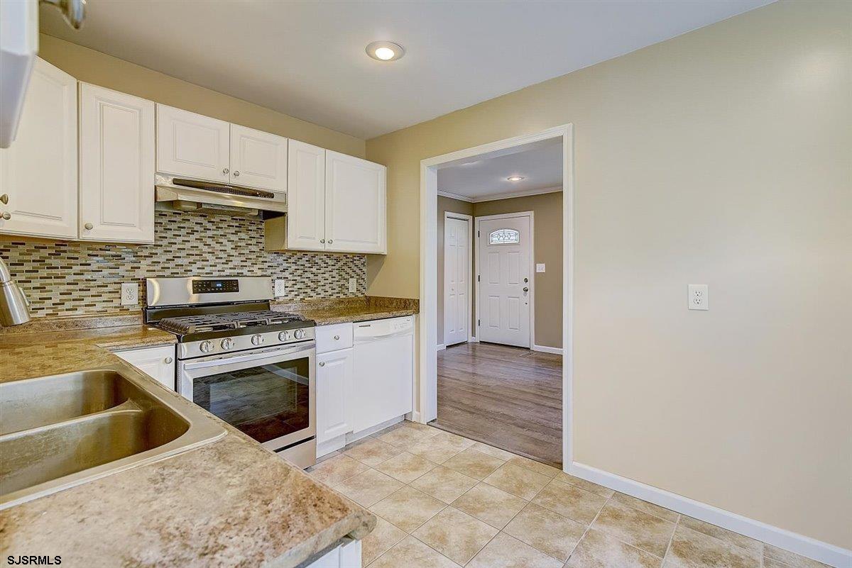 114 Colin Road Williamstown, NJ 08094 - Photo 9 of 25