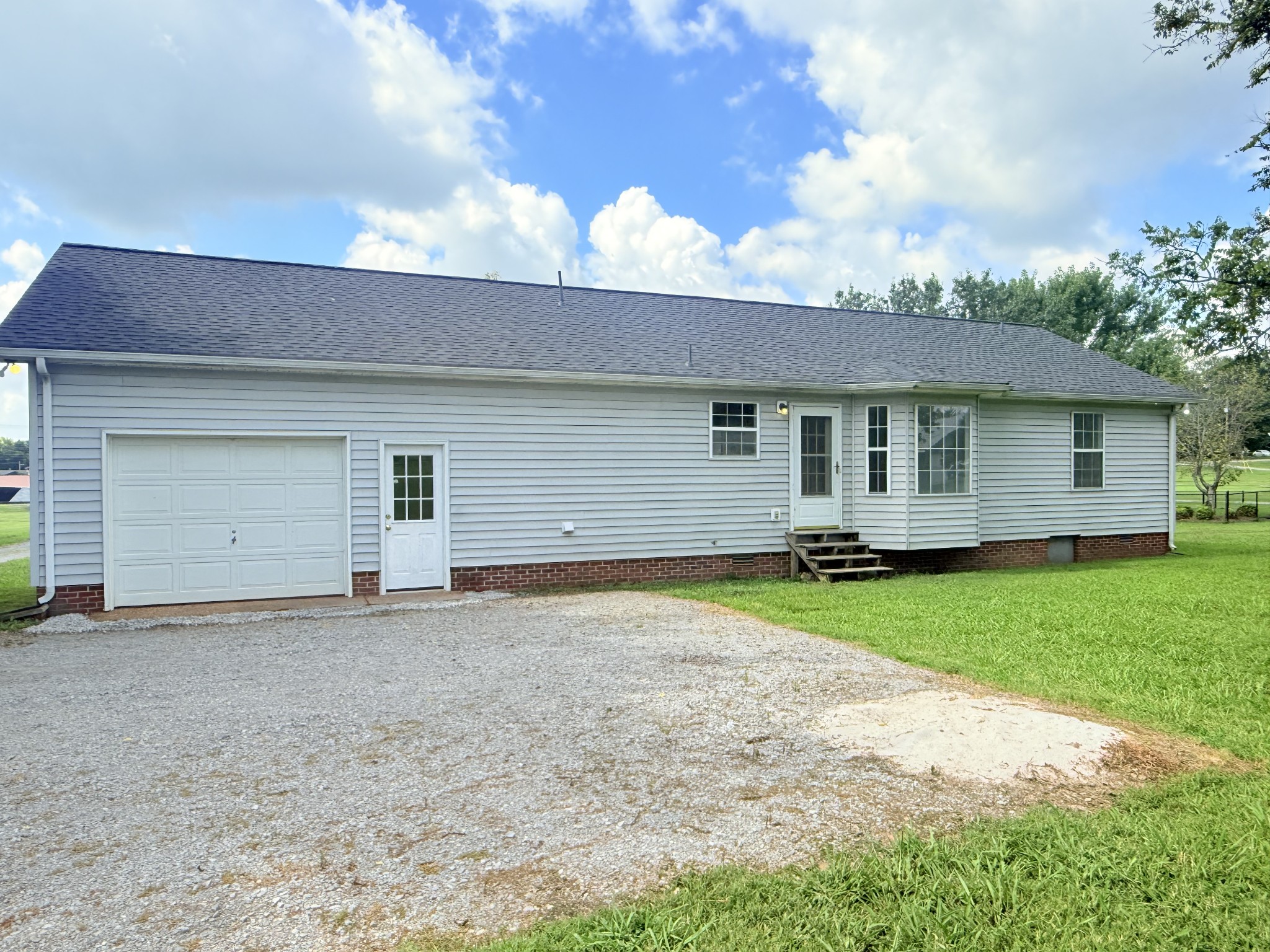 2515 Africa Road Lebanon, TN 37087 - Photo 2 of 21 Gallery Image 2