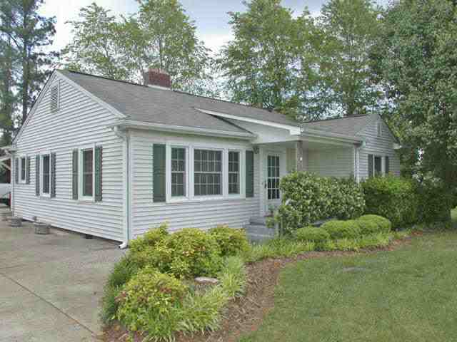 615 New Hope Road Anderson, SC 29626 - Photo 1 of 9