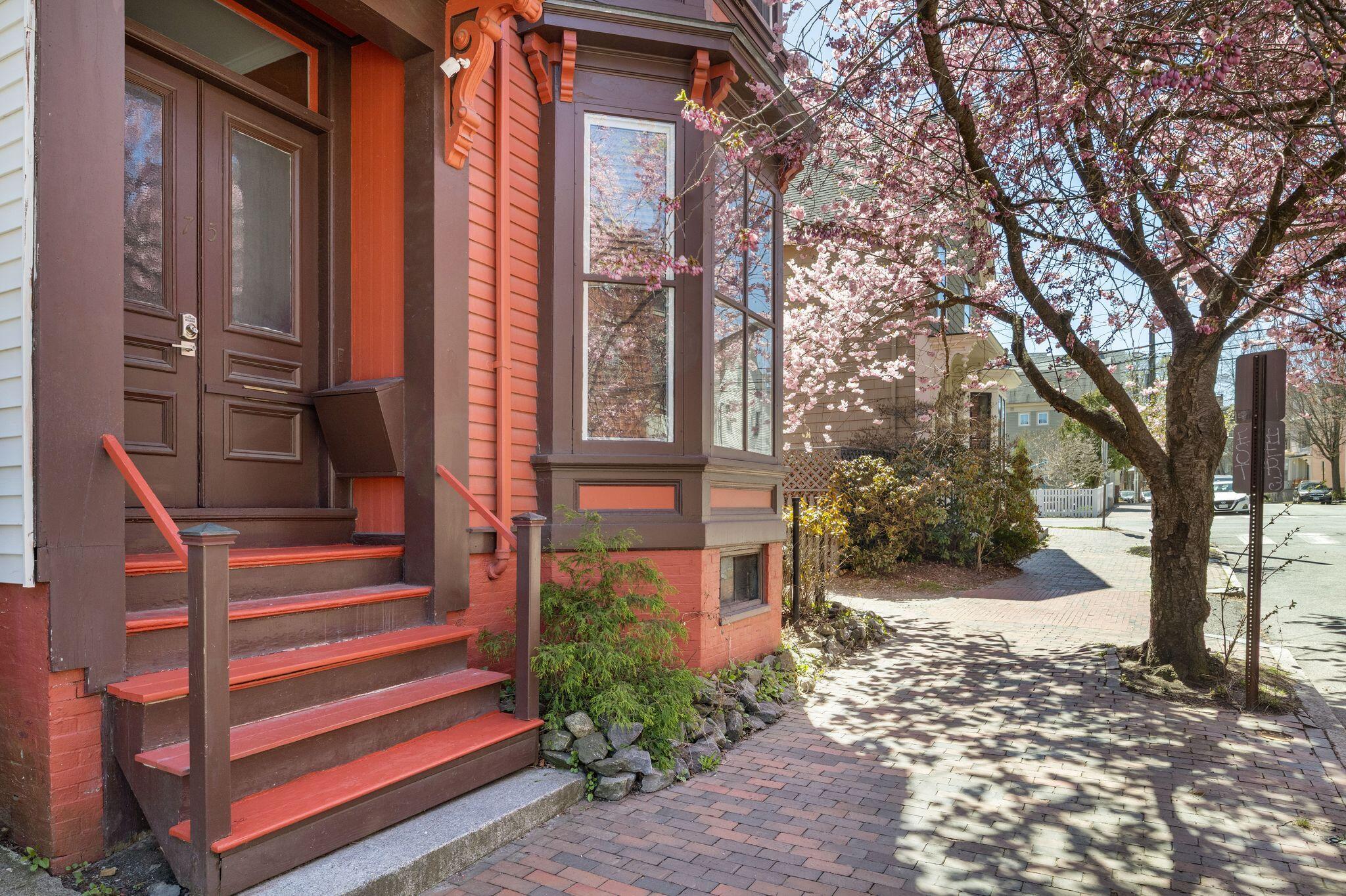 75 Carleton Street Portland, ME 04102 - Photo 3 of 51 75_Carleton_St_011
