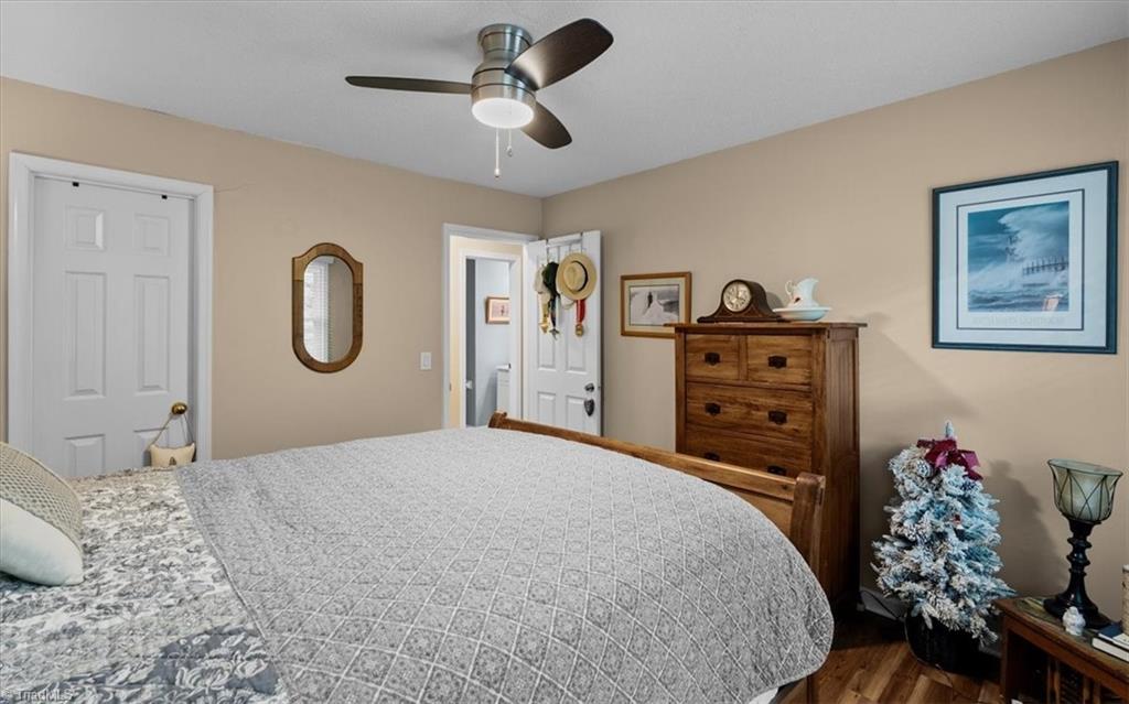 2418 Quaker Landing Road Greensboro, NC 27455 - Photo 37 of 50