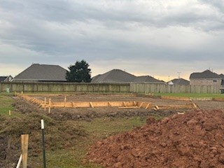 1609 Elm Place Angleton, TX 77515 - Photo 2 of 21