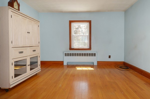 82 Van Norden Road Reading, MA 01867 - Photo 23 of 26 Gallery Image 23