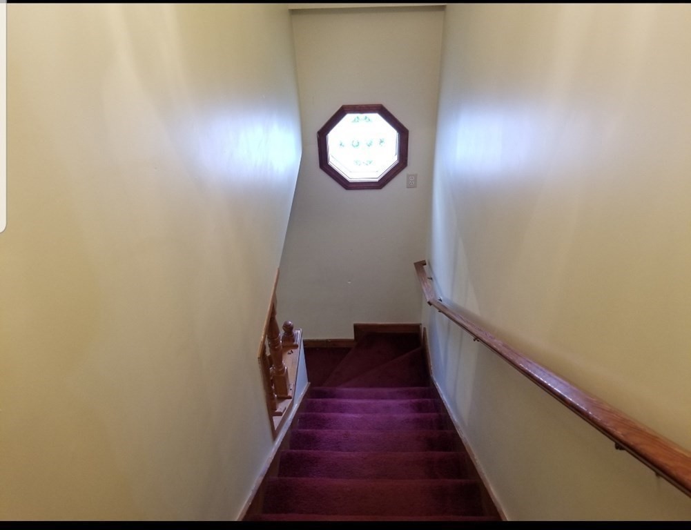 93 Massasoit Road Worcester, MA 01604 - Photo 17 of 40 Gallery Image 17