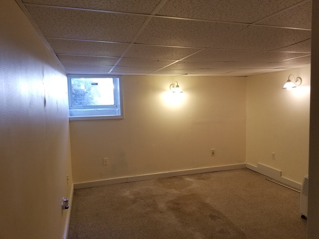 93 Massasoit Road Worcester, MA 01604 - Photo 37 of 40 Gallery Image 37