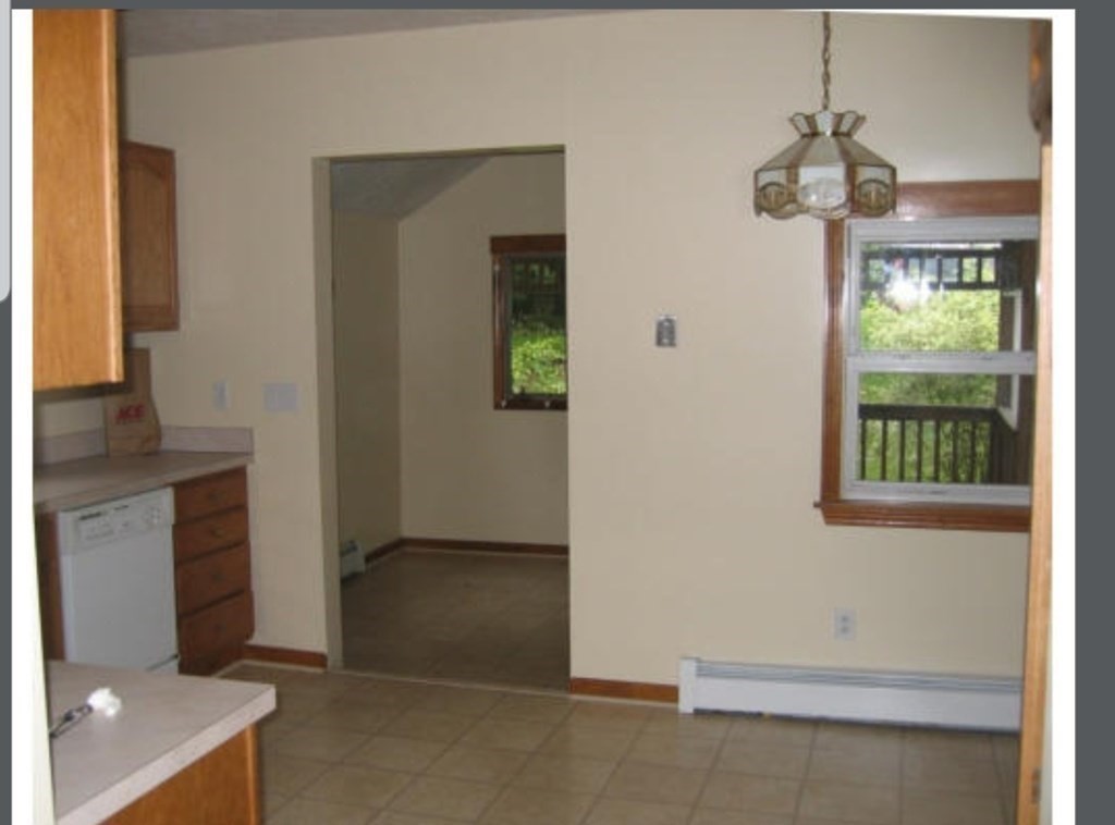93 Massasoit Road Worcester, MA 01604 - Photo 8 of 40 Gallery Image 8