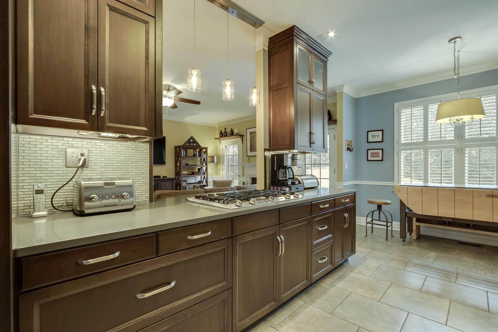2028 Lyons Ridge Road Knoxville, TN 37919 - Photo 10 of 40 Gallery Image 10