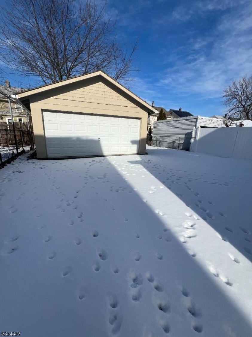 39 Hurden Street Hillside, NJ 07205 - Photo 3 of 21