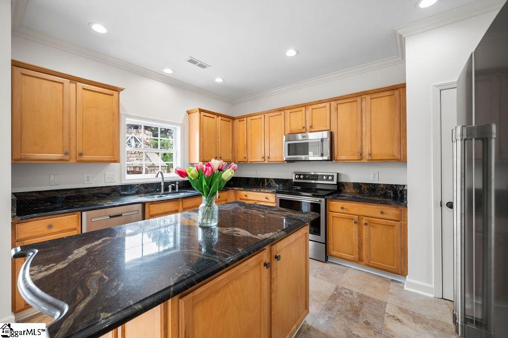 914 Rubble Court Boiling Springs, SC 29316 - Photo 11 of 35