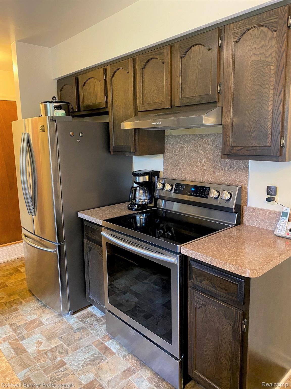 3075 West Britton Road Perry, MI 48872 - Photo 8 of 28 5 3075 Kitchen.jpg