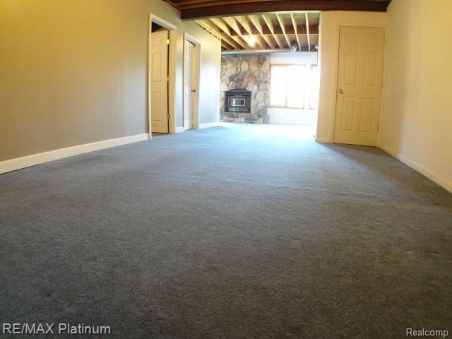 10525 Maple Road Hartland, MI 48353 - Photo 25 of 33 114.jpg