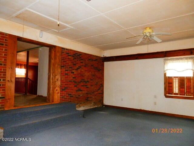 6984 Silver Spoon Road Clarkton, NC 28433 - Photo 16 of 32 6984 1-28p