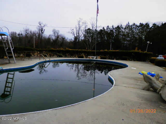 6984 Silver Spoon Road Clarkton, NC 28433 - Photo 20 of 32 6984 1-28t