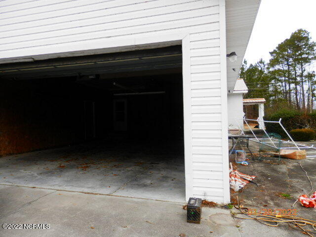 6984 Silver Spoon Road Clarkton, NC 28433 - Photo 29 of 32 6984 1-28zd