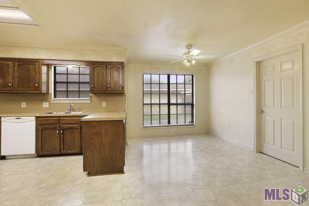 17237 Monitor Avenue Baton Rouge, LA 70817 - Photo 12 of 29