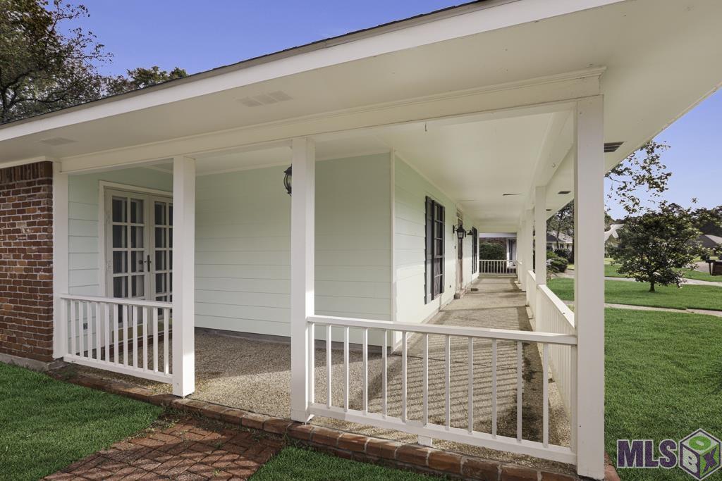 17237 Monitor Avenue Baton Rouge, LA 70817 - Photo 2 of 29