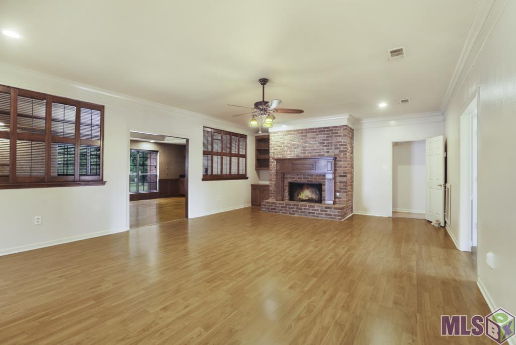 17237 Monitor Avenue Baton Rouge, LA 70817 - Photo 7 of 29