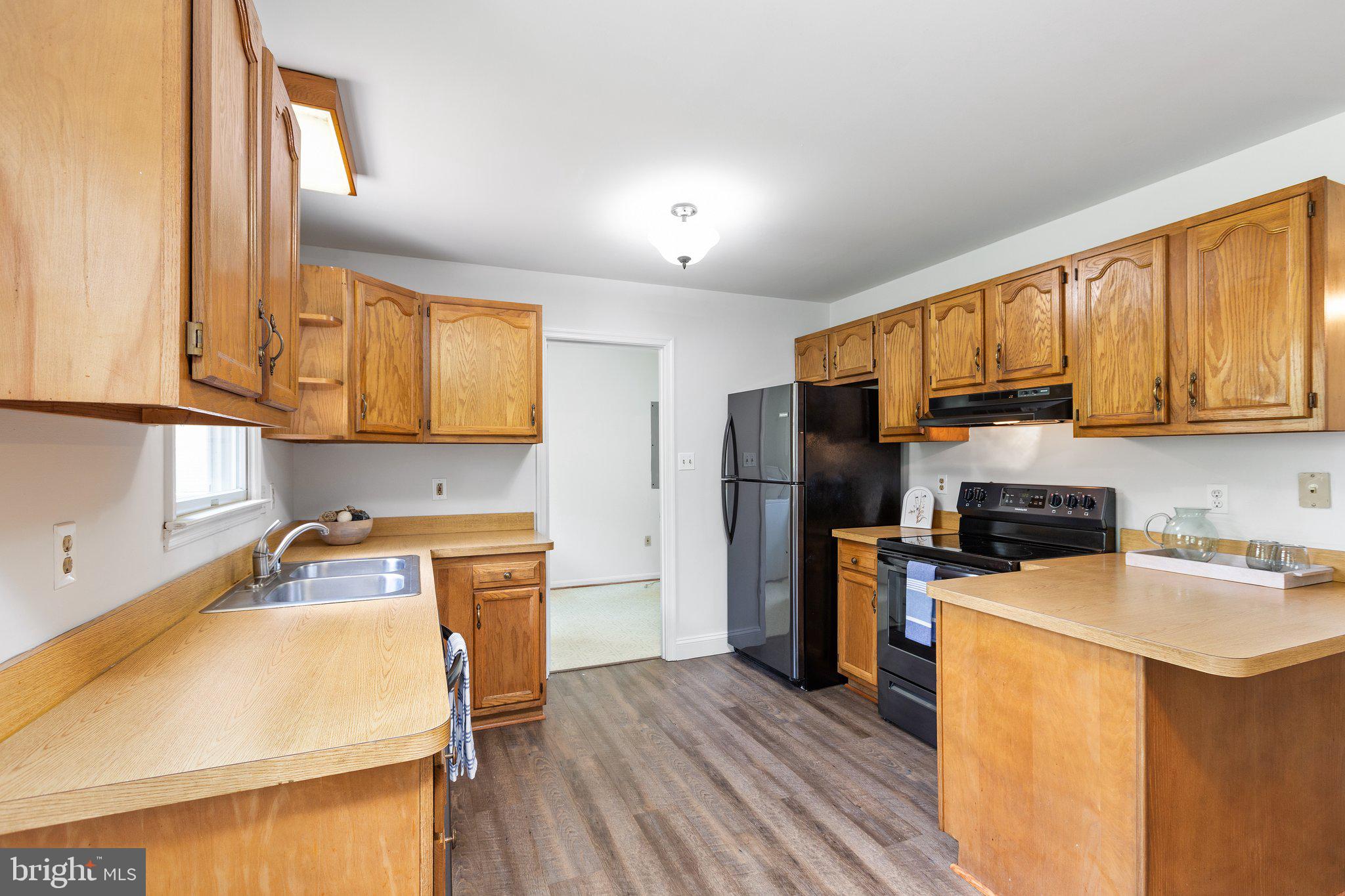 111 Truslow Road Fredericksburg, VA 22405 - Photo 16 of 58 Kitchen