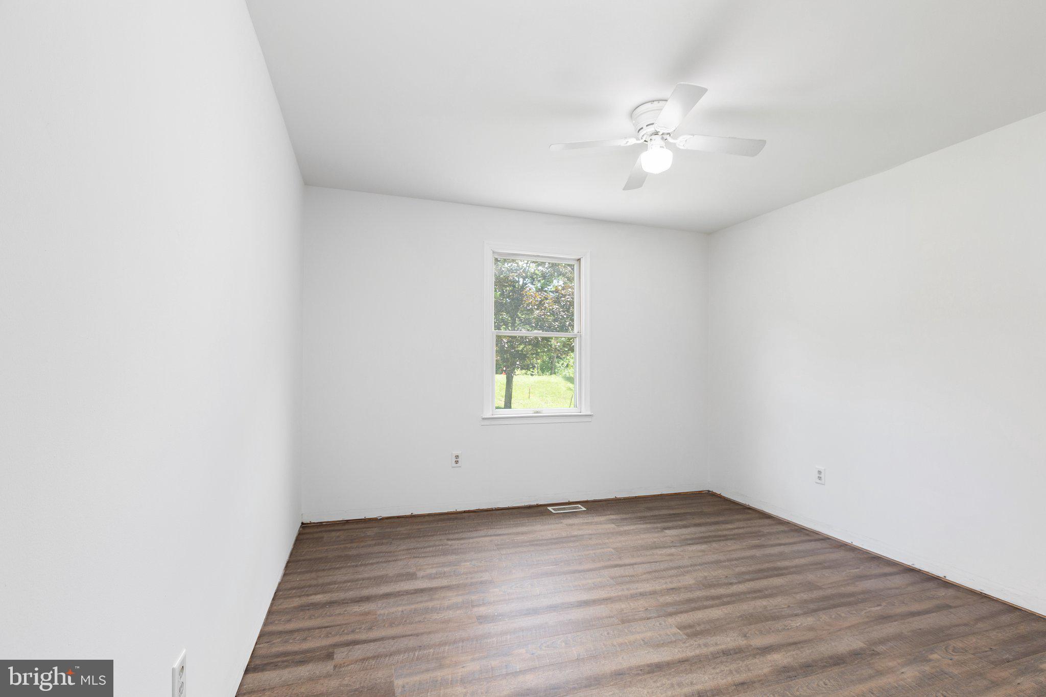 111 Truslow Road Fredericksburg, VA 22405 - Photo 27 of 58 Bedroom 3