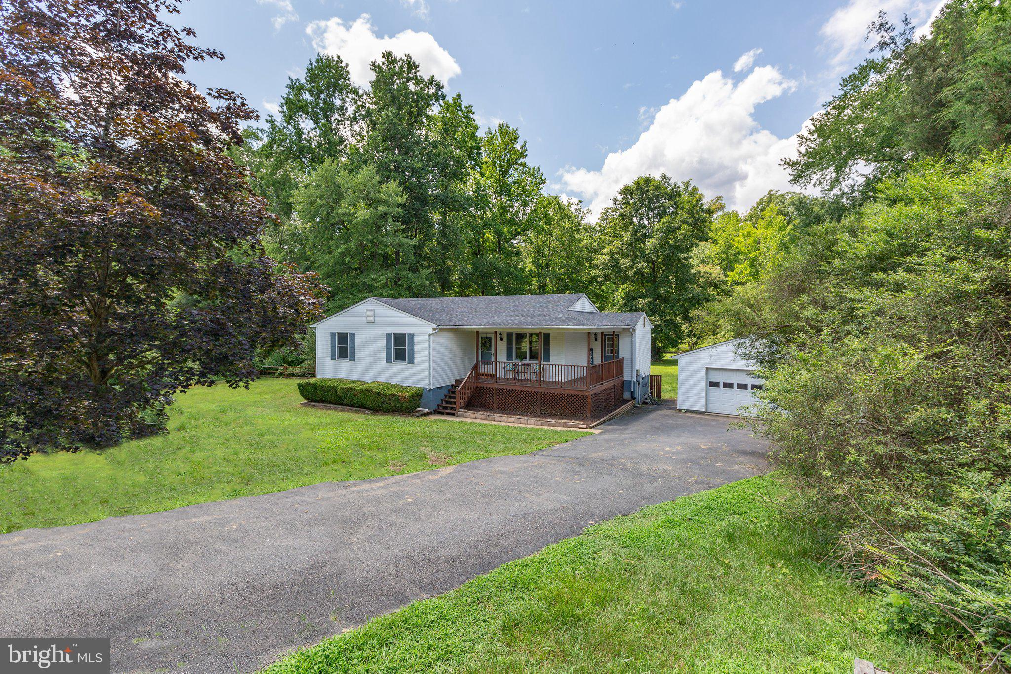 111 Truslow Road Fredericksburg, VA 22405 - Photo 4 of 58 Gallery Image 4