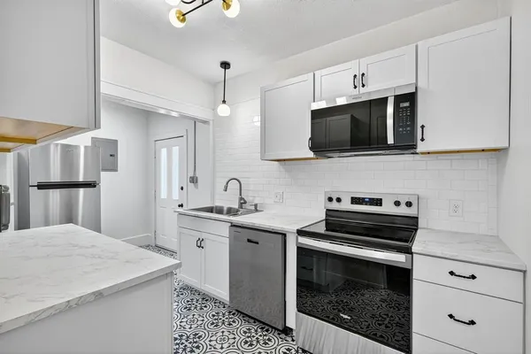 $1,750 | 513 Northwest 6th Street, Unit 4, Mineral Wells, TX 76067