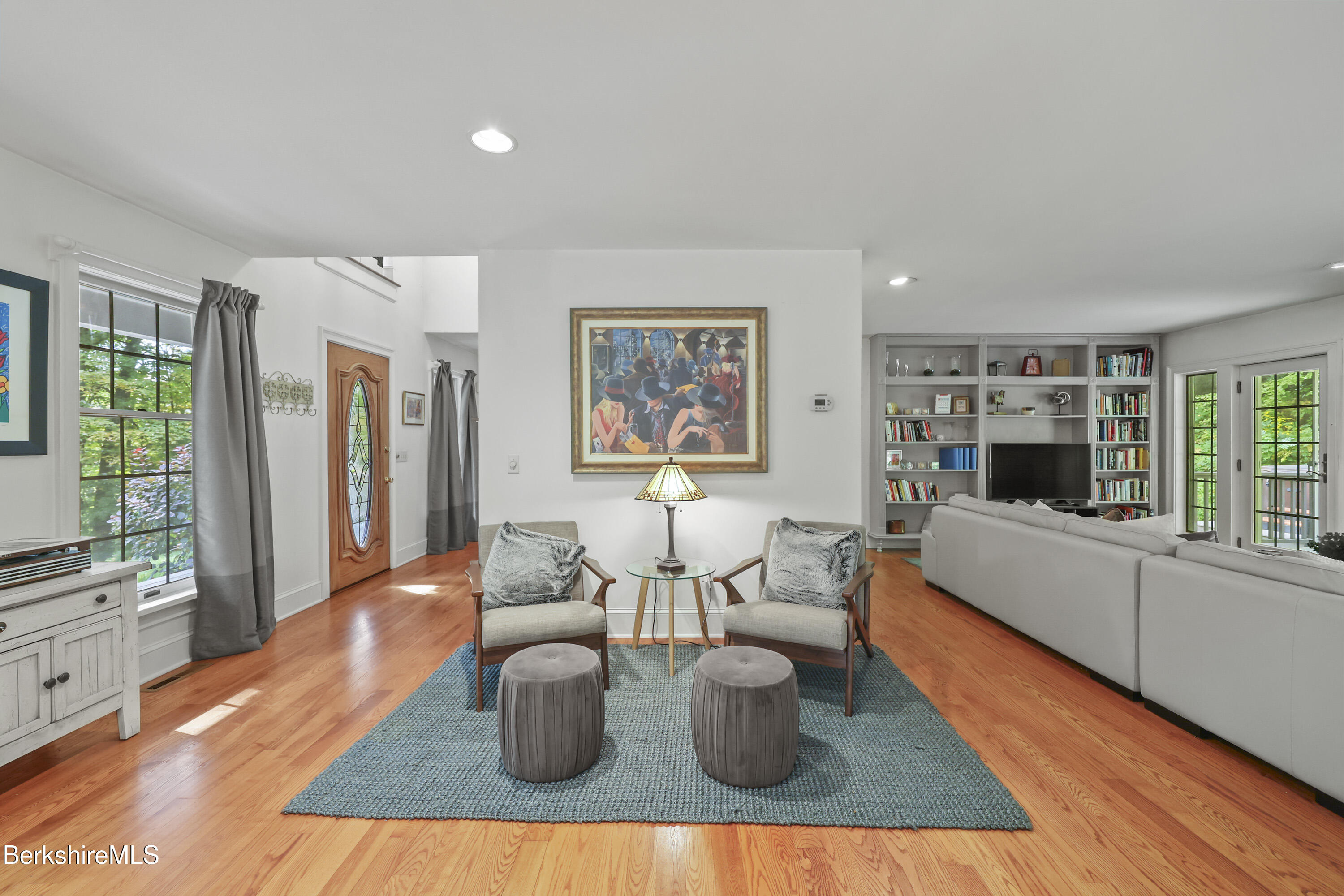 905 W Road Sheffield, MA 01230 - Photo 13 of 60 70 Sitting Area