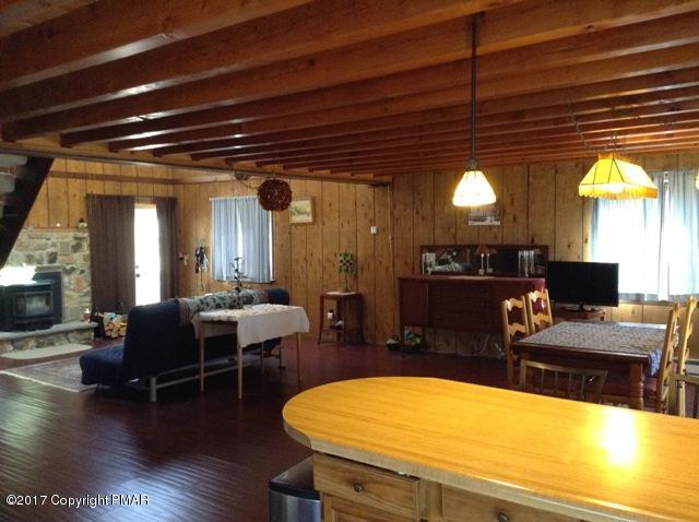 182 Edinburgh Road Bushkill, PA 18324 - Photo 41 of 41 open floor plan 2