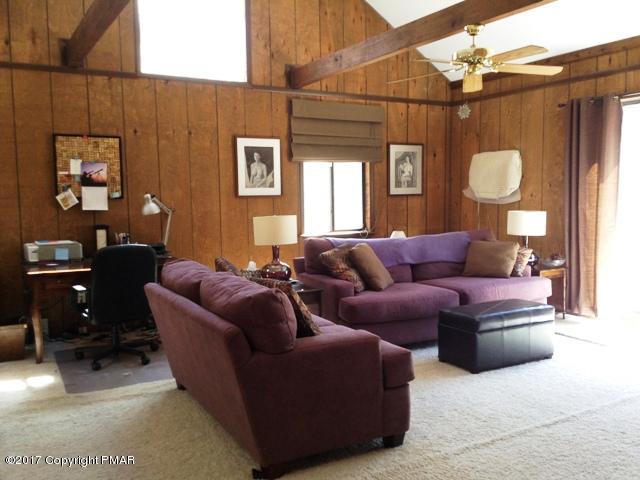 182 Edinburgh Road Bushkill, PA 18324 - Photo 15 of 41 loft