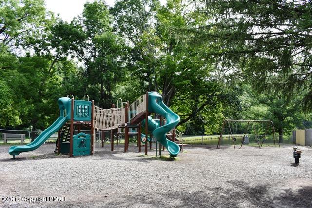 182 Edinburgh Road Bushkill, PA 18324 - Photo 39 of 41 playground