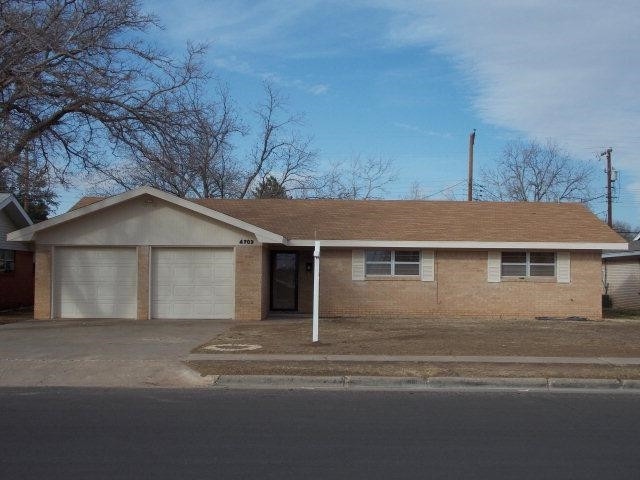 a view of house with a outdoor space