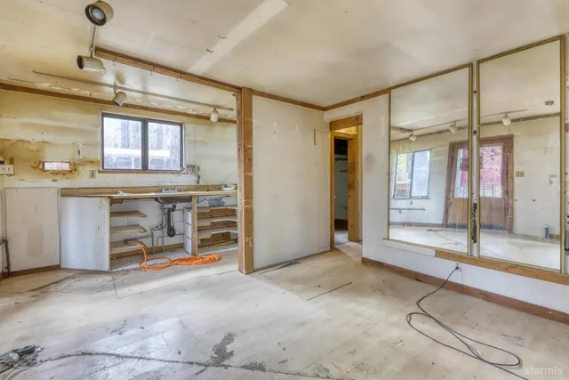 $389,000 | 2610 Knox Avenue, South Lake Tahoe, CA 96150