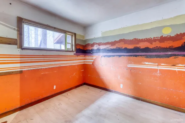 $389,000 | 2610 Knox Avenue, South Lake Tahoe, CA 96150