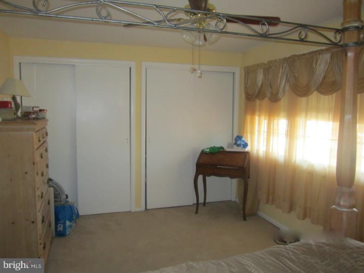 12134 Sweet Briar Road Philadelphia, PA 19154 - Photo 16 of 19 Gallery Image 16