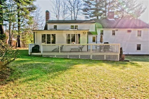 18 Tophet Road Lynnfield, MA 01940 - Photo 27 of 28 Gallery Image 27