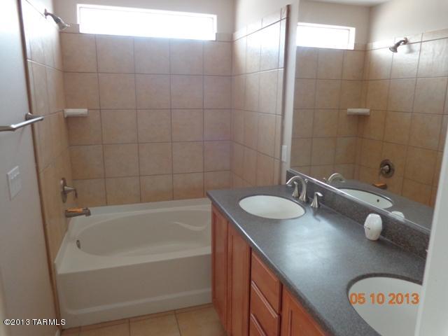 6635 East Bambino Road Tucson, AZ 85756 - Photo 17 of 22