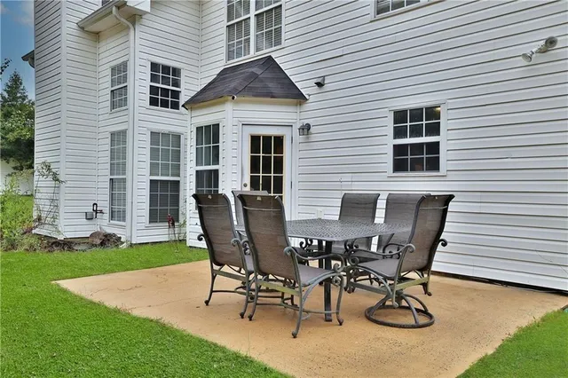 $350,000 | 3810 Weeping Willow Lane, Loganville, GA 30052