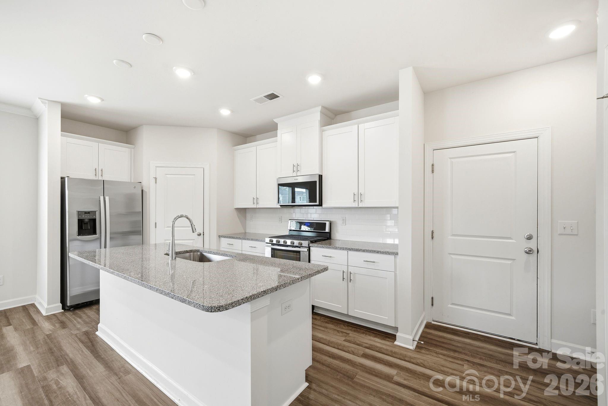 518 Nixon Road Belmont, NC 28012 - Photo 7 of 39