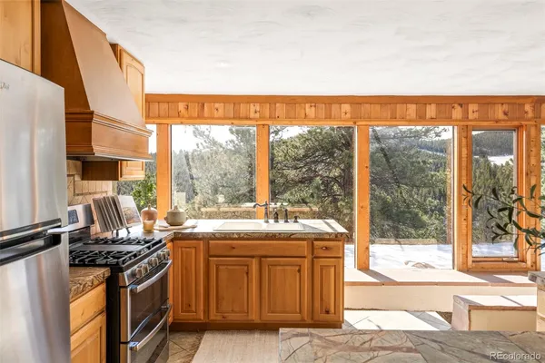 $767,000 | 1110 Missouri Flats Road, Central City, CO 80427