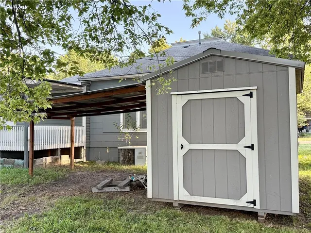 $84,900 | 405 East 3rd Street, Erie, KS 66733