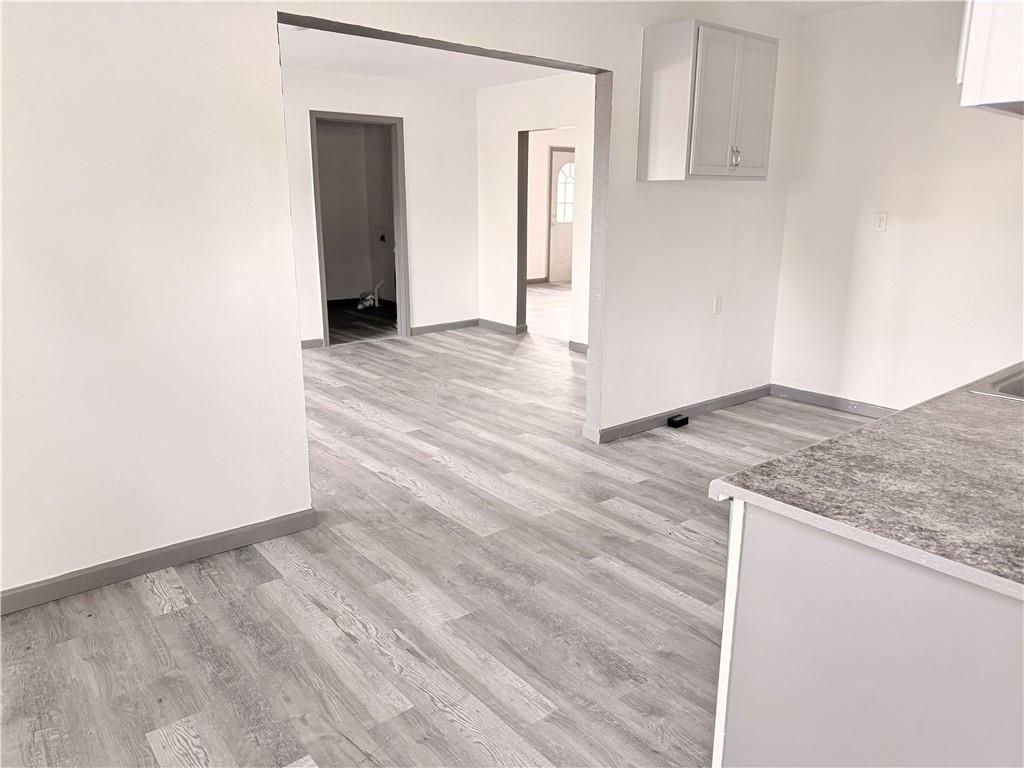 405 East 3rd Street Erie, KS 66733 - Photo 8 of 16