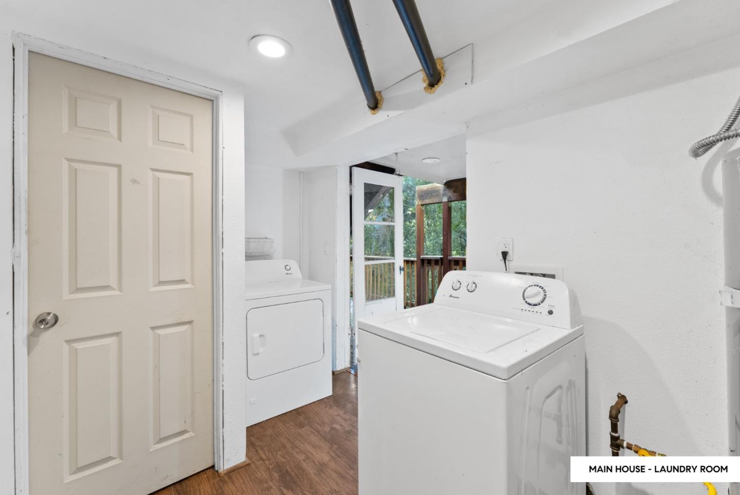 482 Riverview Drive Boulder Creek, CA 95006 - Photo 17 of 27 a utility room with dryer and washer