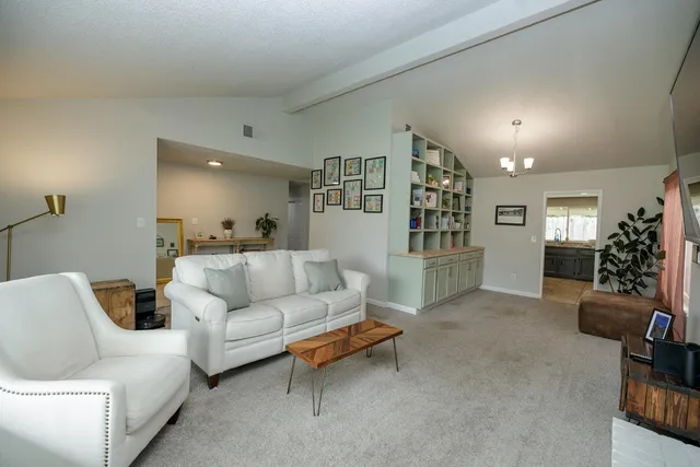 $500,000 | 330 Wiley Court, Turlock, CA 95382