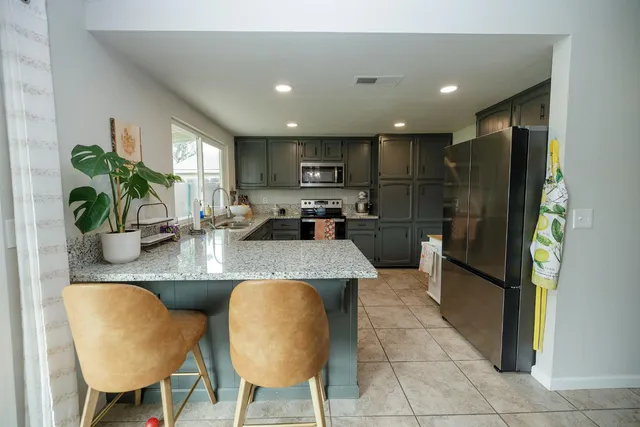 $500,000 | 330 Wiley Court, Turlock, CA 95382