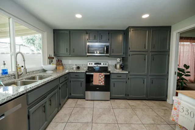 $500,000 | 330 Wiley Court, Turlock, CA 95382