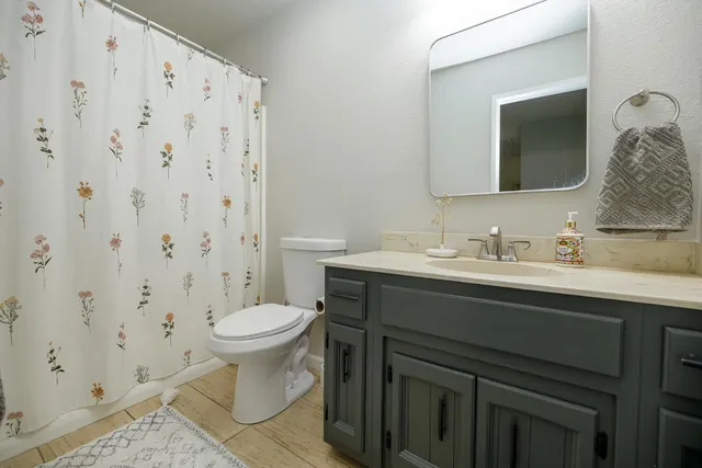 $500,000 | 330 Wiley Court, Turlock, CA 95382