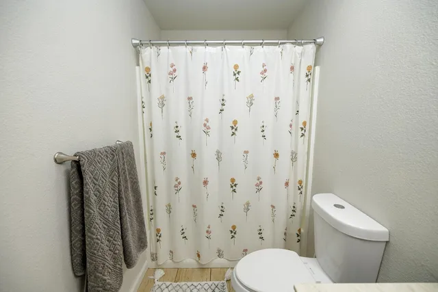 $500,000 | 330 Wiley Court, Turlock, CA 95382